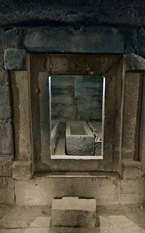 King Kaleb Palace1